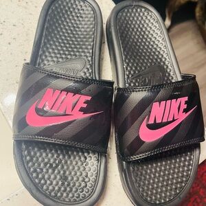 Nike Black Slides
